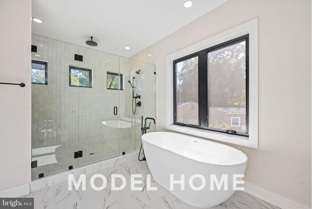 1901 WARE RD, Falls Church, VA 22043