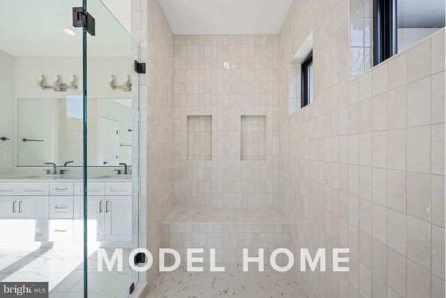 1901 WARE RD, Falls Church, VA 22043