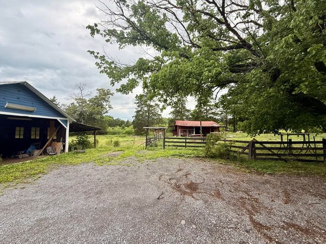 1224 Arnold Road, Rock Spring, GA 30739