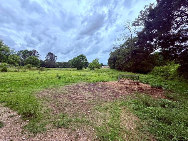 1224 Arnold Road, Rock Spring, GA 30739