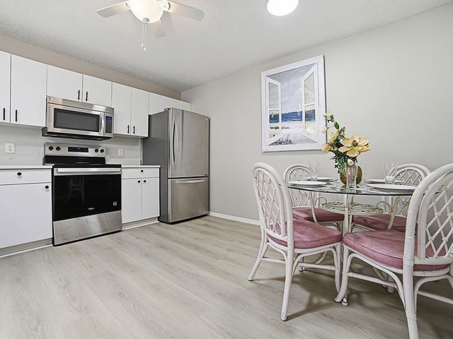 1685 CAMPOS DRIVE, The Villages, FL 32162