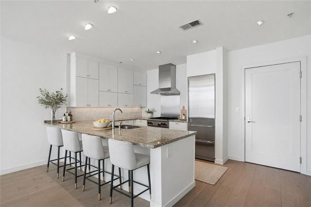 3325 Piedmont Road NE 1808, Atlanta, GA 30305