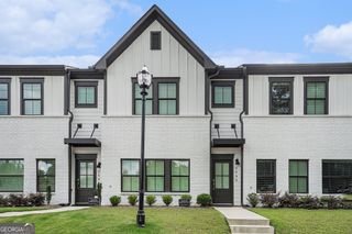 2406 Lakeshore Lane SE, Atlanta, GA 30316