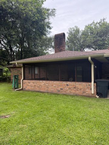 1201 Broad, Deridder, LA 70634