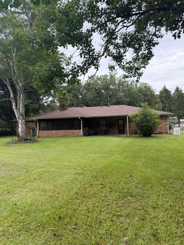 1201 Broad, Deridder, LA 70634