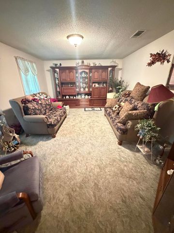 1201 Broad, Deridder, LA 70634