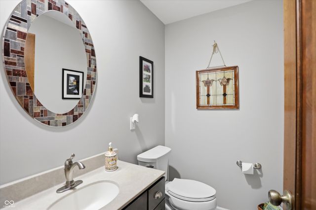 3647 Woodland Streams Drive, Greenwood, IN 46143