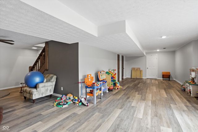 3647 Woodland Streams Drive, Greenwood, IN 46143