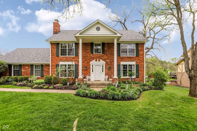 3647 Woodland Streams Drive, Greenwood, IN 46143