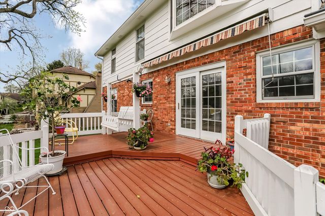 3647 Woodland Streams Drive, Greenwood, IN 46143