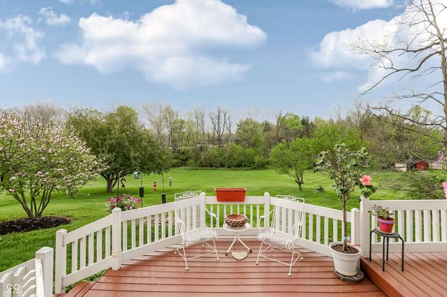 3647 Woodland Streams Drive, Greenwood, IN 46143