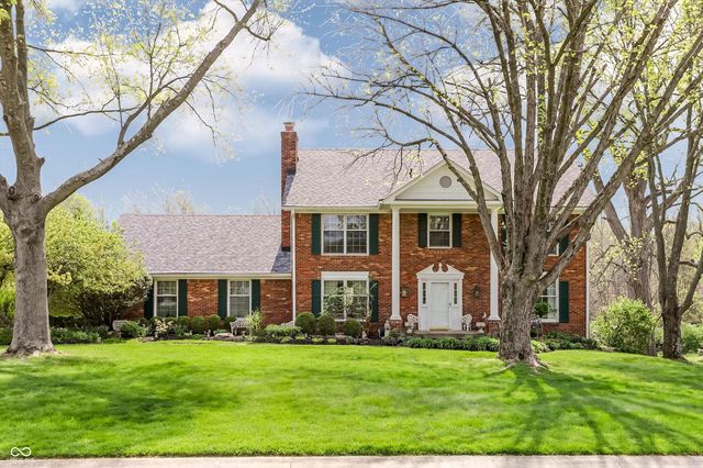 3647 Woodland Streams Drive, Greenwood, IN 46143
