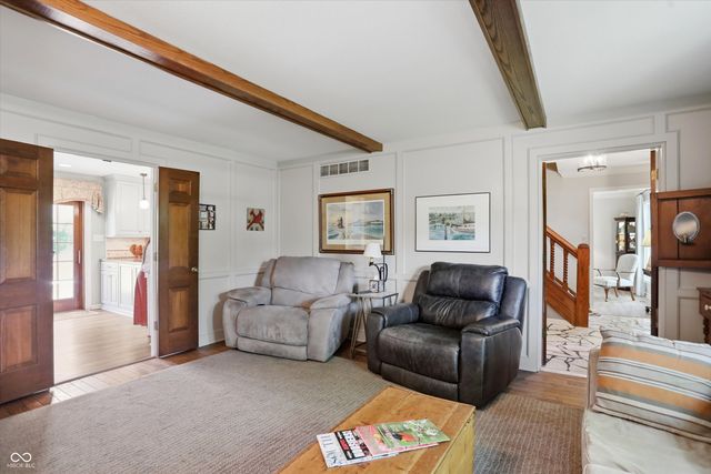 3647 Woodland Streams Drive, Greenwood, IN 46143