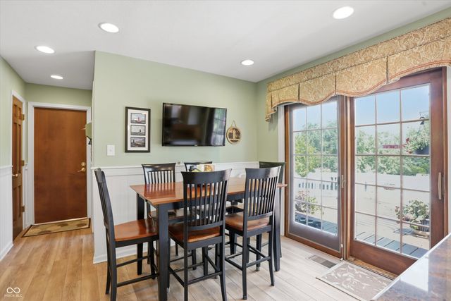 3647 Woodland Streams Drive, Greenwood, IN 46143
