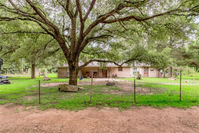 347 Shelby, Livingston, TX 77351