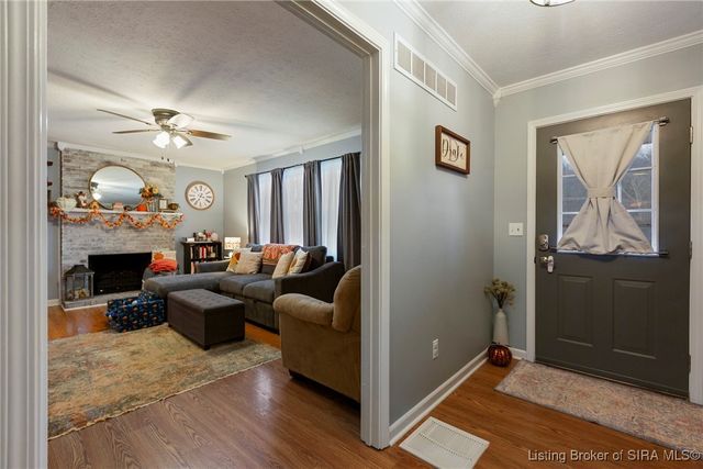 6075 Highway 335 NE, Crandall, IN 47114