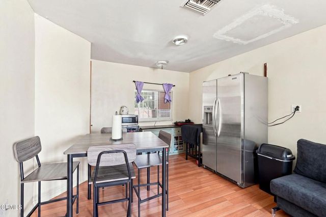 144 Backus Avenue, Pasadena, CA 91107