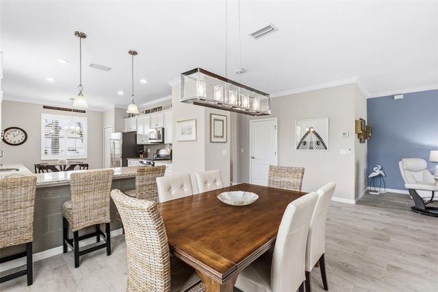 10233 LOCH LOMOND DRIVE, Bradenton, FL 34211