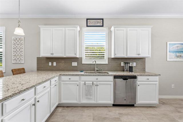 10233 LOCH LOMOND DRIVE, Bradenton, FL 34211