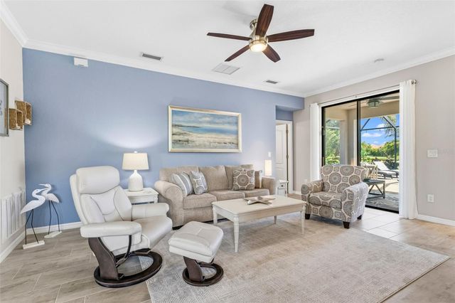 10233 LOCH LOMOND DRIVE, Bradenton, FL 34211
