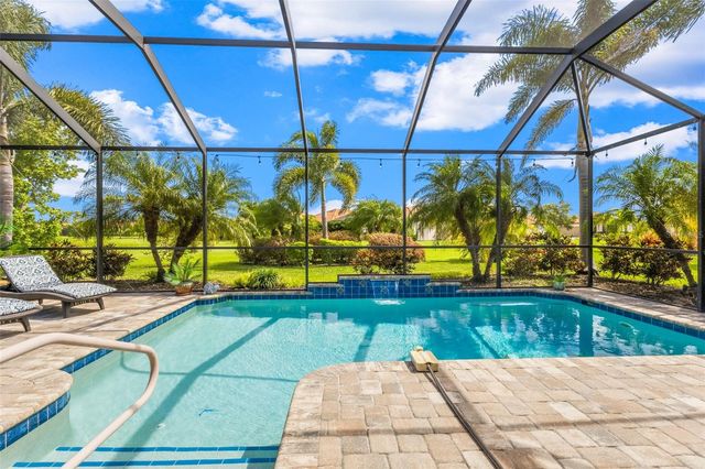10233 LOCH LOMOND DRIVE, Bradenton, FL 34211
