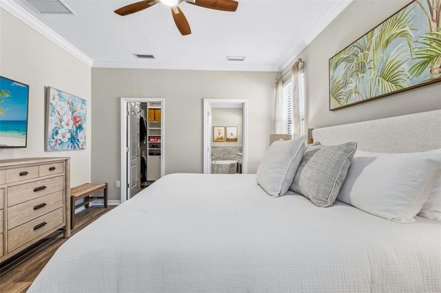 10233 LOCH LOMOND DRIVE, Bradenton, FL 34211
