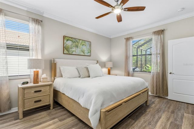 10233 LOCH LOMOND DRIVE, Bradenton, FL 34211