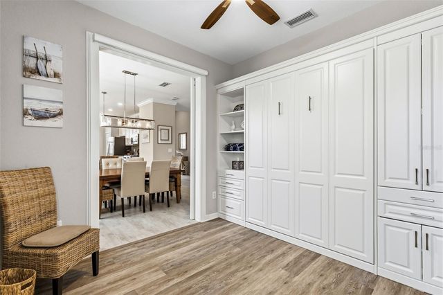10233 LOCH LOMOND DRIVE, Bradenton, FL 34211