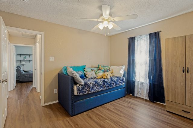 308 Candlestick Trail, Saginaw, TX 76179