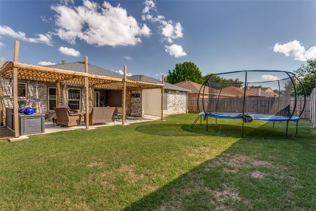 308 Candlestick Trail, Saginaw, TX 76179