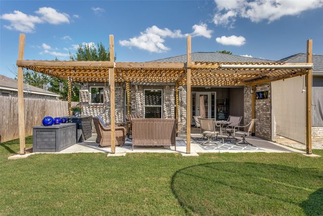 308 Candlestick Trail, Saginaw, TX 76179