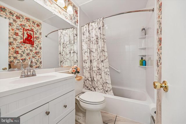 2318 PERSIMMON DR, Ijamsville, MD 21754