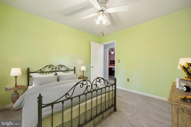 2318 PERSIMMON DR, Ijamsville, MD 21754