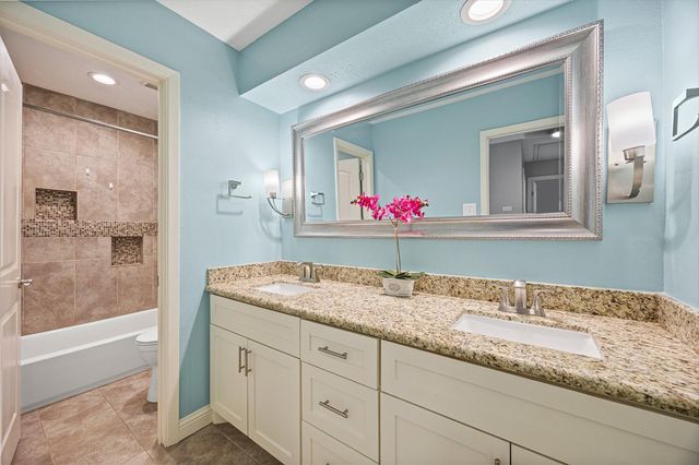 4 River Birch Lane, The Woodlands, TX 77380