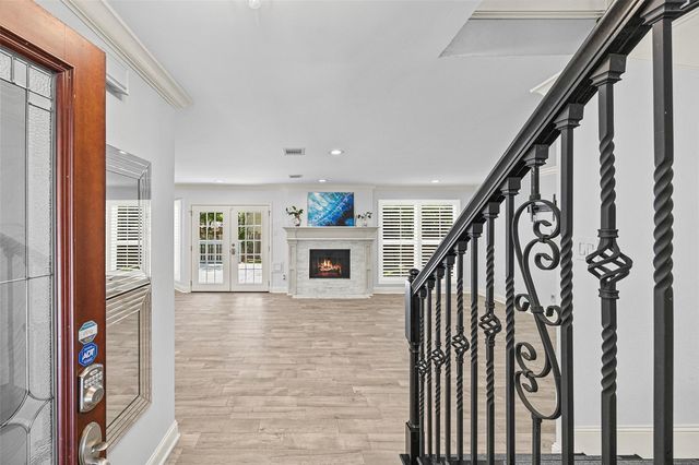 4 River Birch Lane, The Woodlands, TX 77380