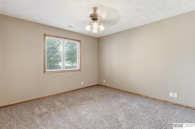 21114 McClellan Drive, Gretna, NE 68028