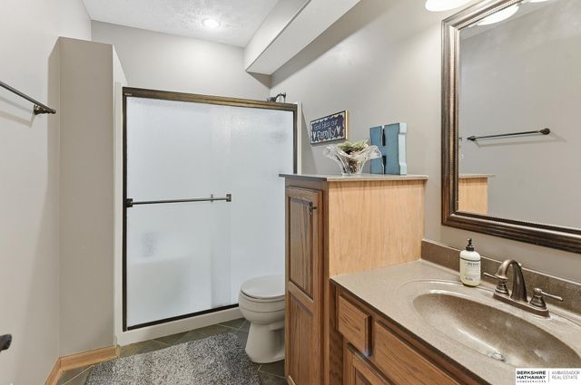 21114 McClellan Drive, Gretna, NE 68028