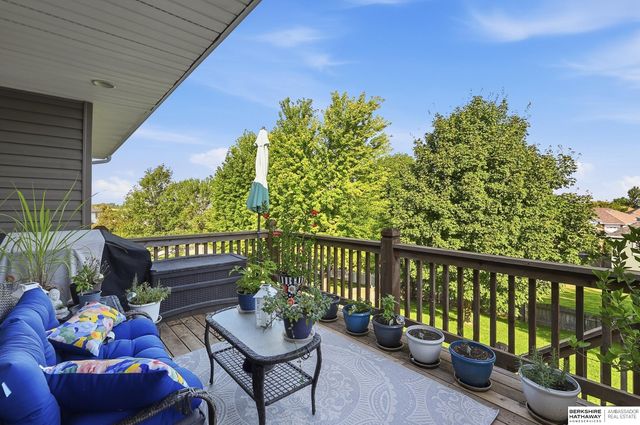 21114 McClellan Drive, Gretna, NE 68028
