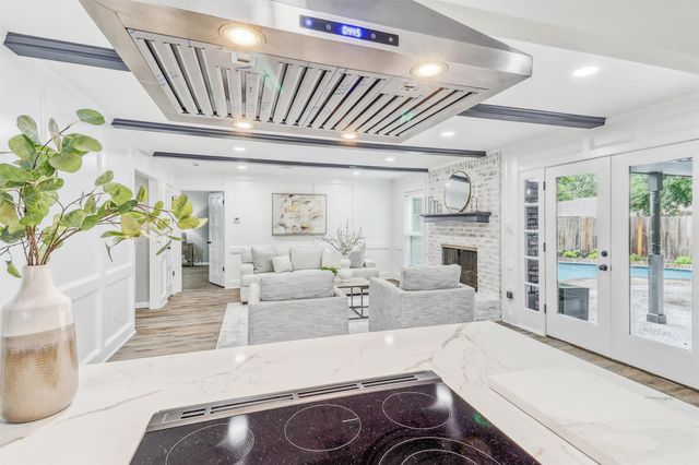 402 Bauxhall Court, Katy, TX 77450