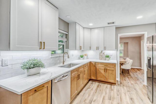 402 Bauxhall Court, Katy, TX 77450