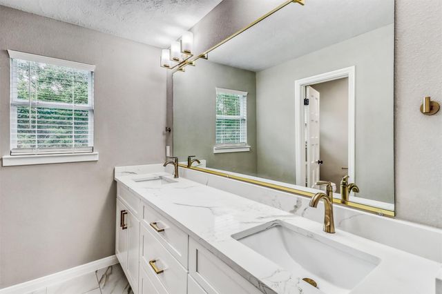 402 Bauxhall Court, Katy, TX 77450