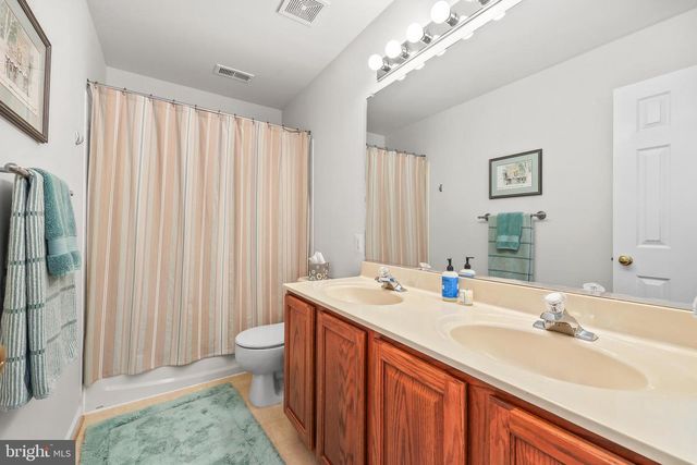 15 SAINT ADAMS DR, Stafford, VA 22556