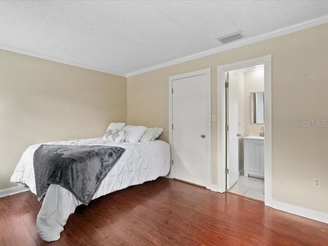 2226 FAIRFIELD AVENUE, Sarasota, FL 34232