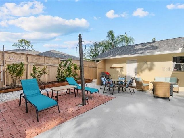 2226 FAIRFIELD AVENUE, Sarasota, FL 34232