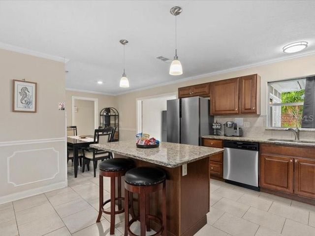 2226 FAIRFIELD AVENUE, Sarasota, FL 34232