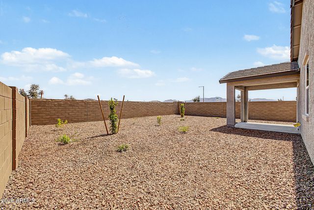 18732 W MAPLEWOOD Drive, Goodyear, AZ 85338