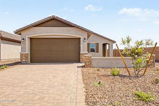 18732 W MAPLEWOOD Drive, Goodyear, AZ 85338