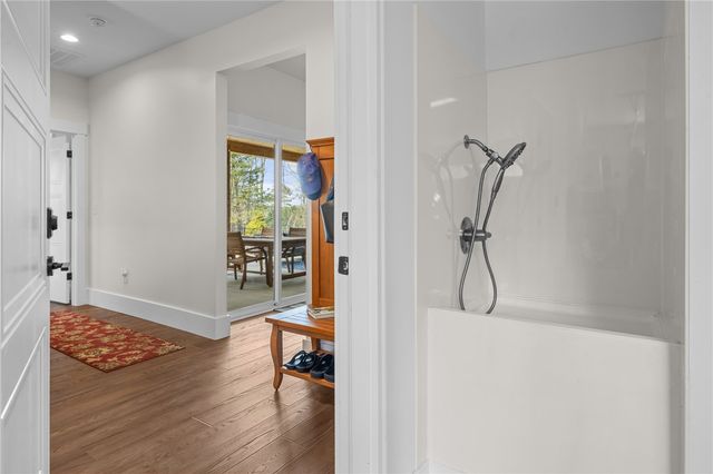 113 South Oak Pointe Drive, Seneca, SC 29672