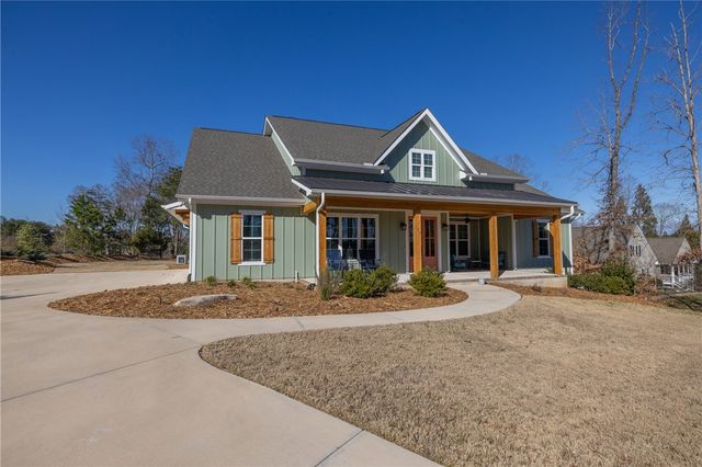 113 South Oak Pointe Drive, Seneca, SC 29672