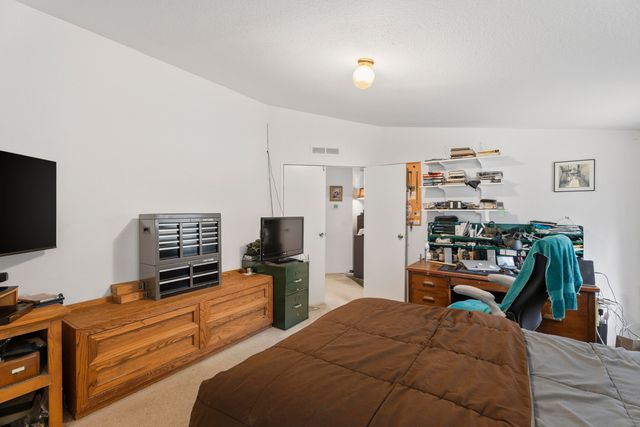 16928 Covina Road, Bend, OR 97707